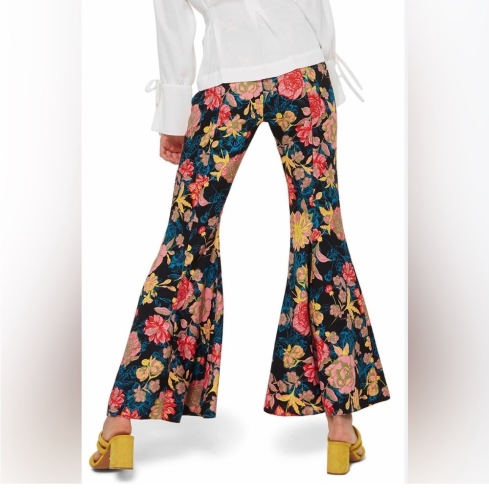 ⭐️TOPSHOP floral bell bottom retro highwaisted zipper back closure pants sz 10⭐️
